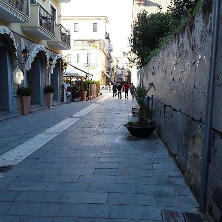 Apartamento La Casa Di Checco Santa Maria di Castellabate Exterior foto